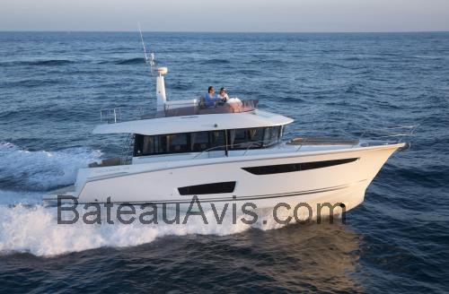 Jeanneau Velasco 43F fiche technique et avis